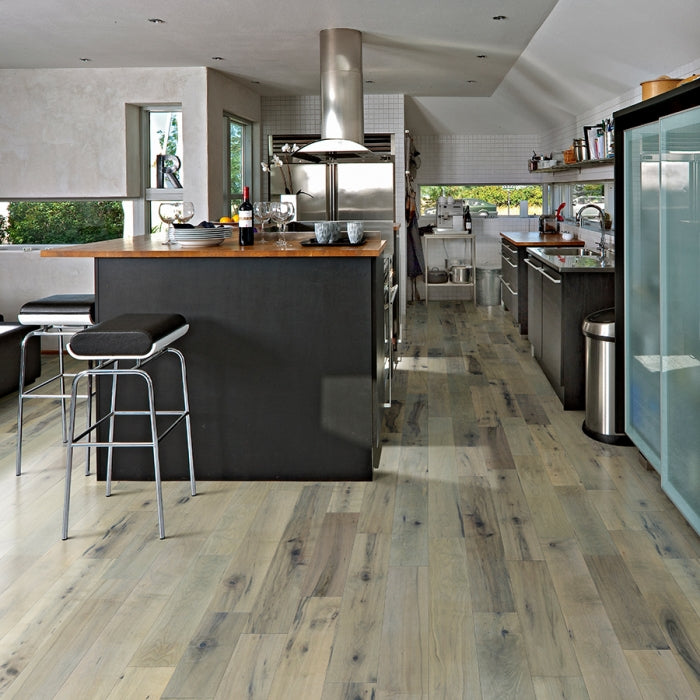 NOVELLA Hardwood
