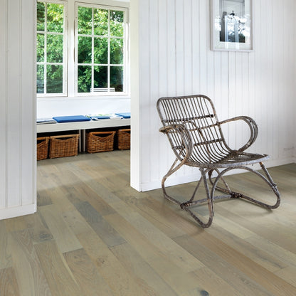 NOVELLA Hardwood