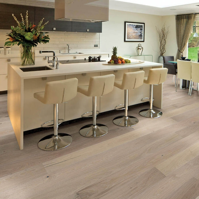 VENTURA Hardwood